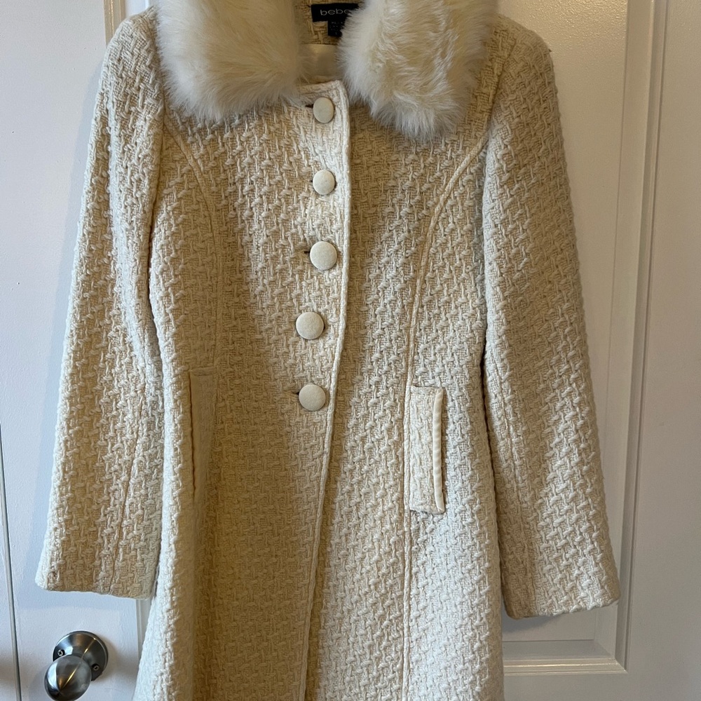 bebe Ivory Textured Teddy Coat with Faux Fur Collar